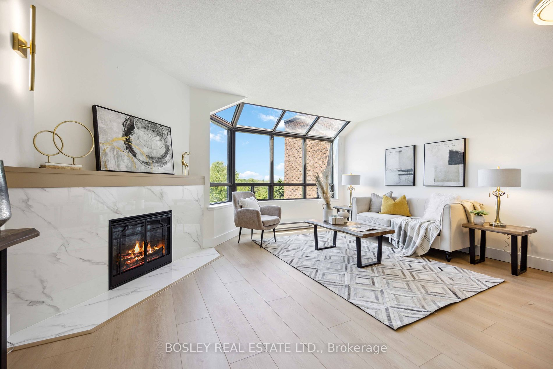 255 The Donway W, #523