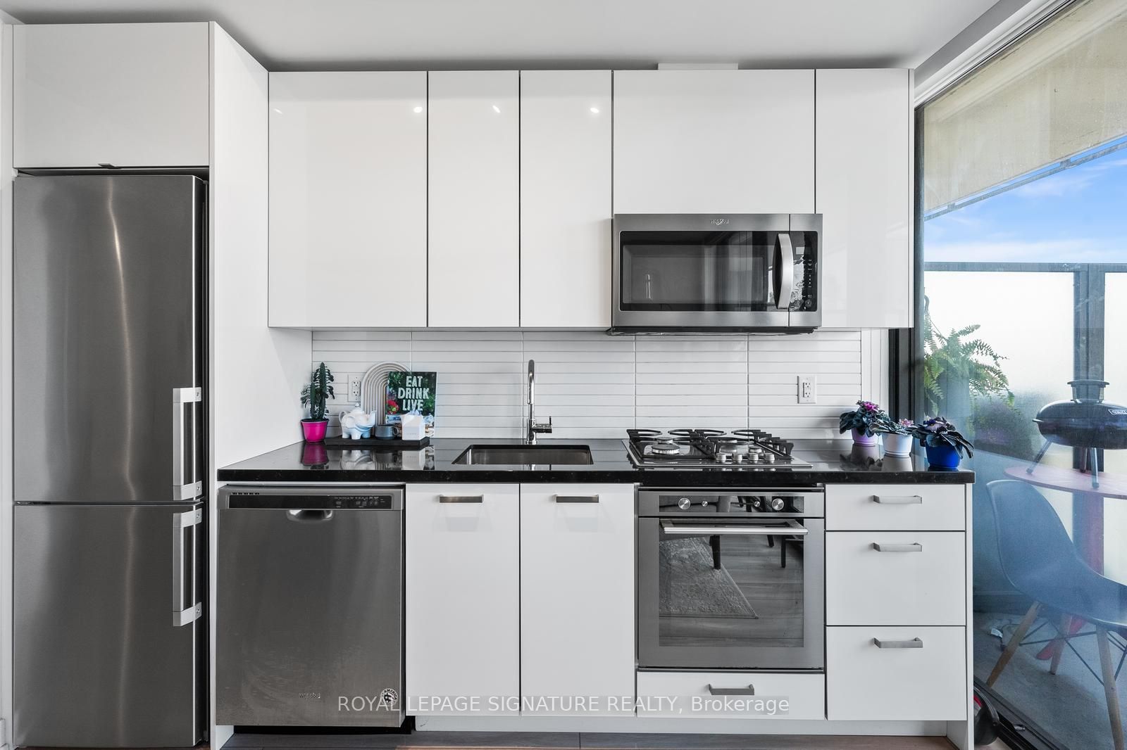 458 Richmond St W, #601