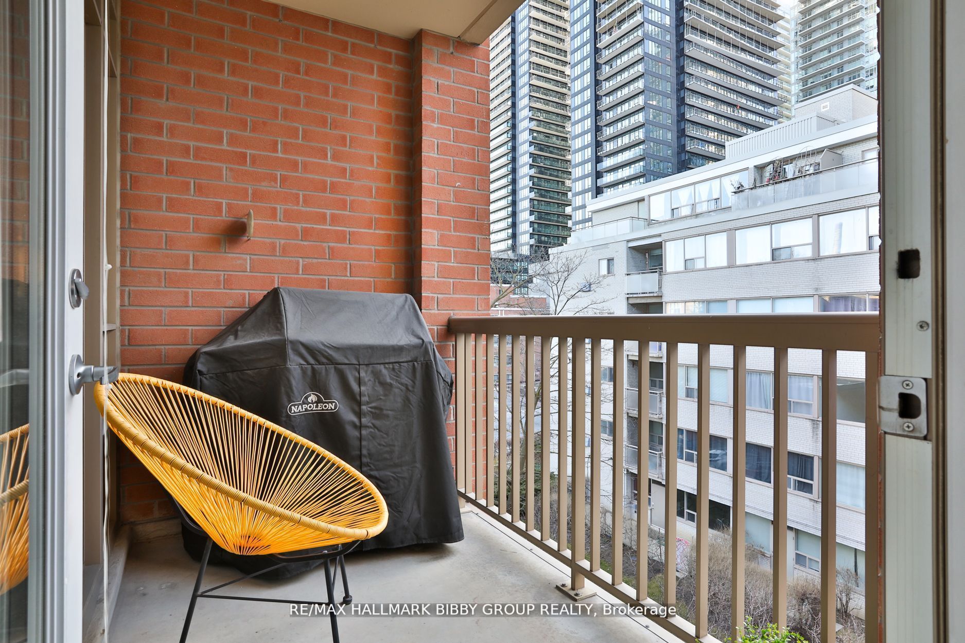 900 Mount Pleasant Road #426