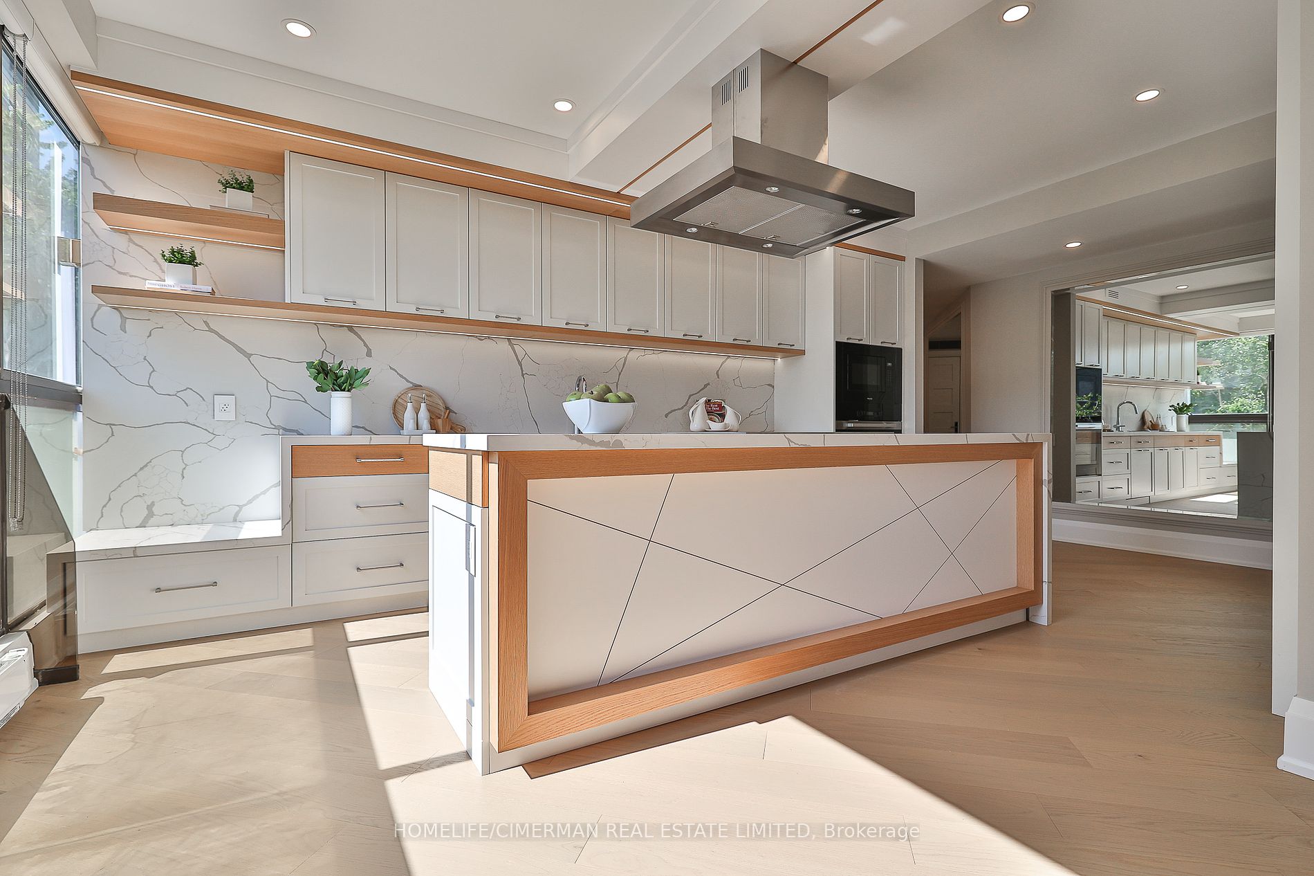 342 Spadina Road #301