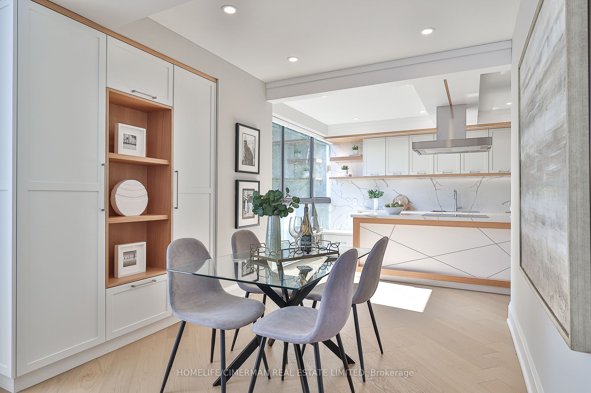 342 Spadina Road #301
