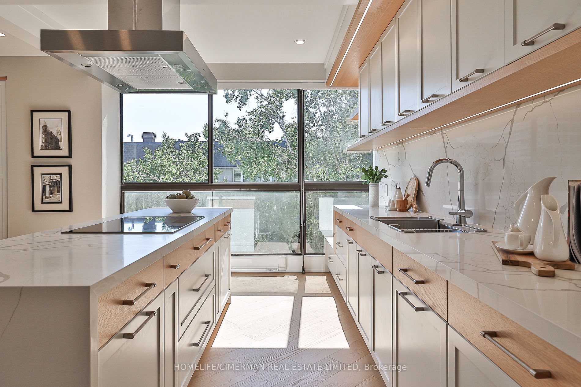 342 Spadina Road #301