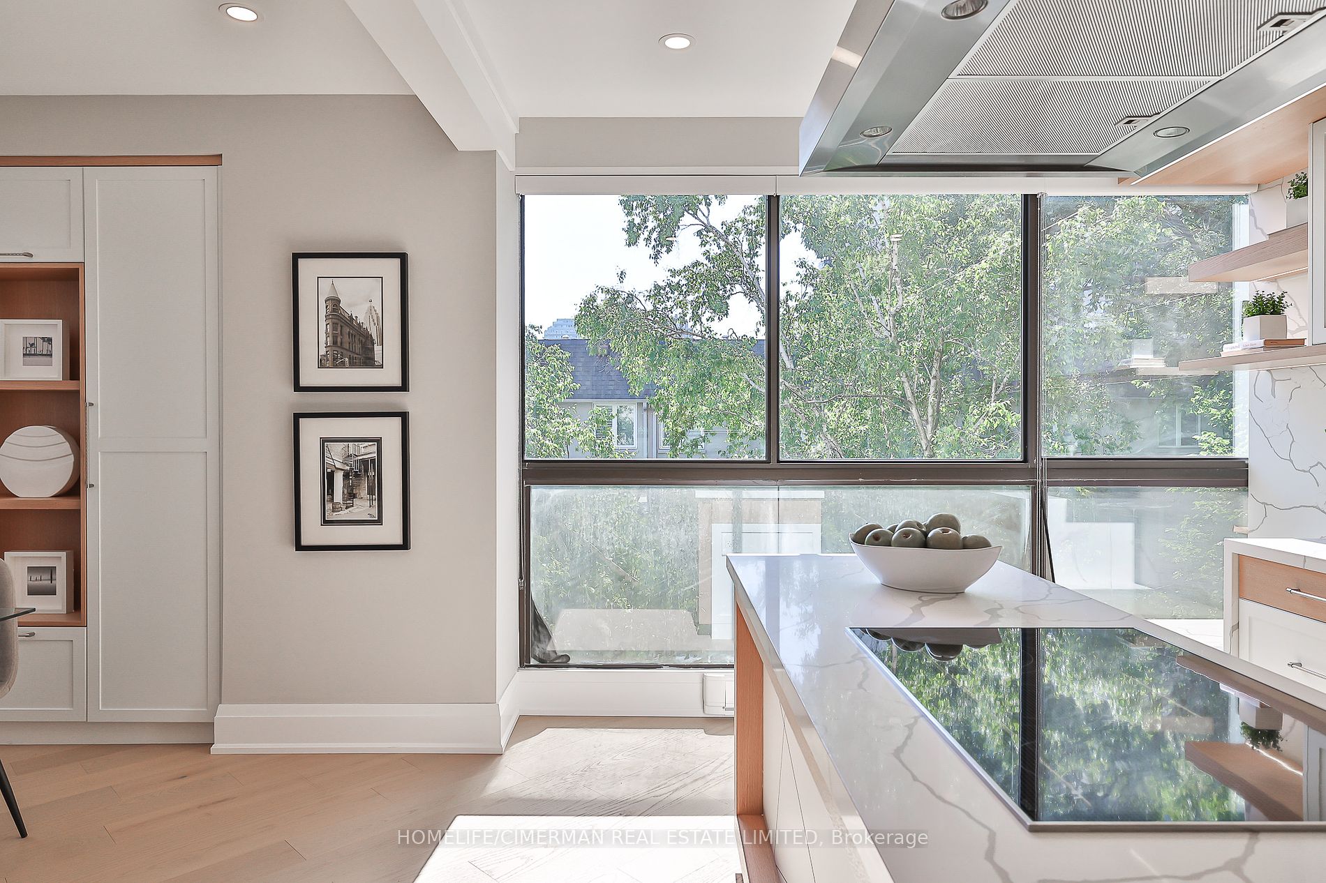 342 Spadina Road #301