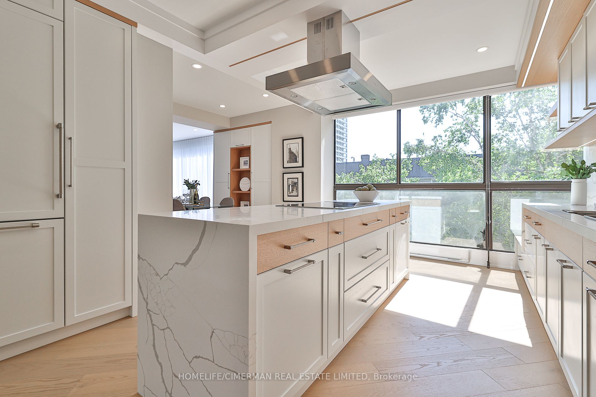 342 Spadina Road #301