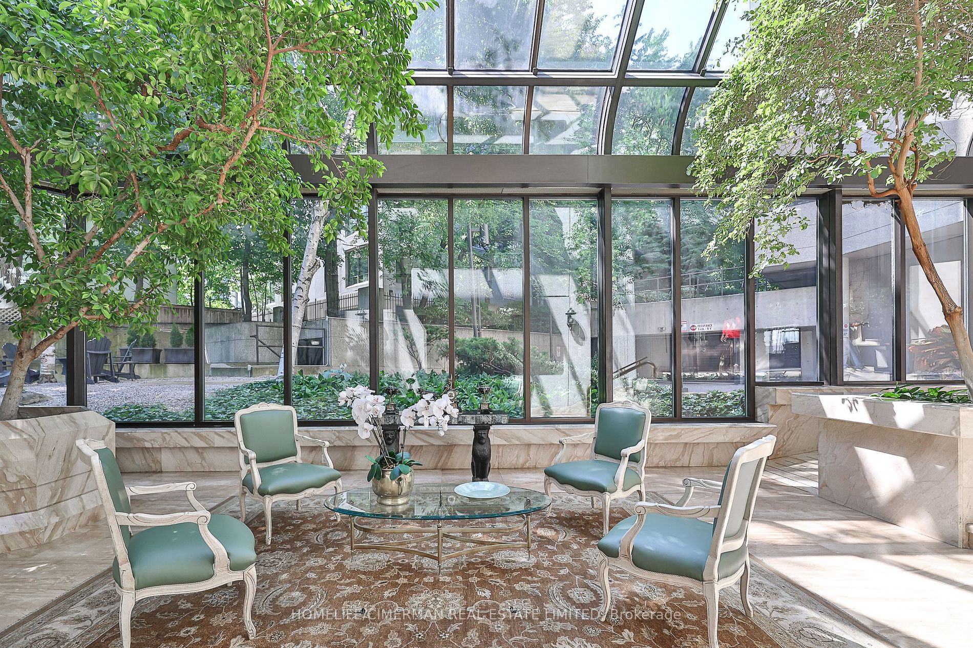 342 Spadina Road #301