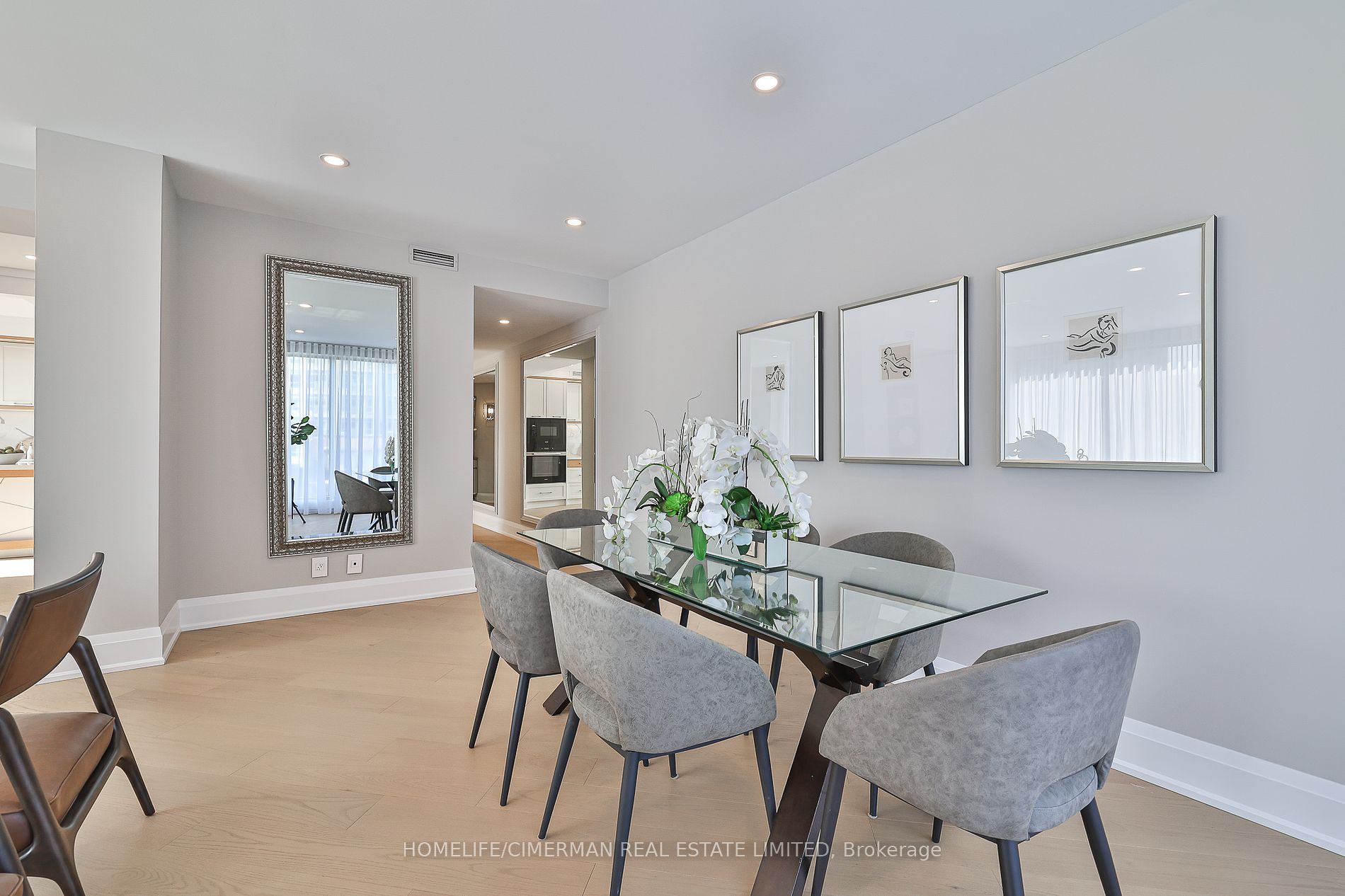 342 Spadina Road #301