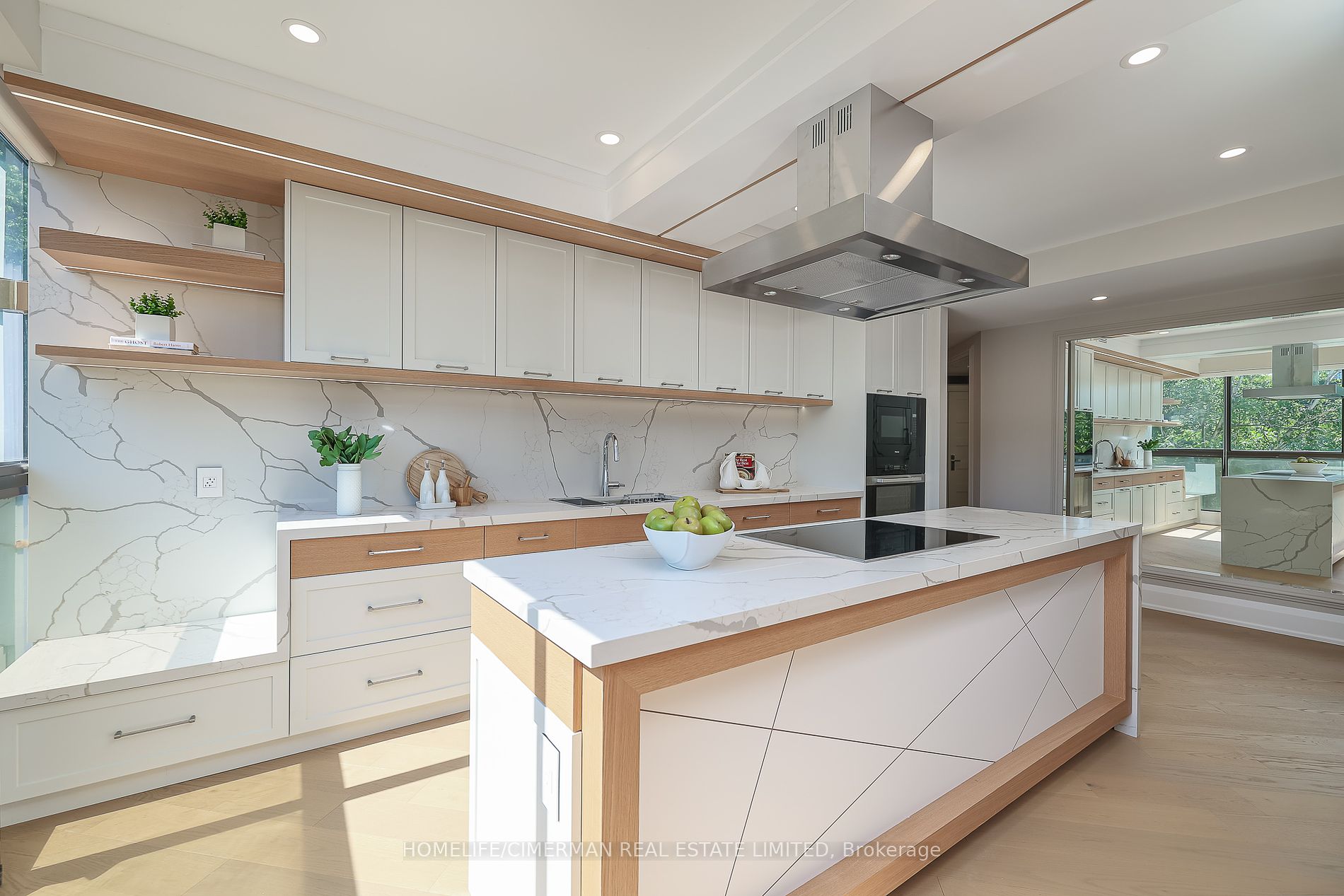 342 Spadina Road #301