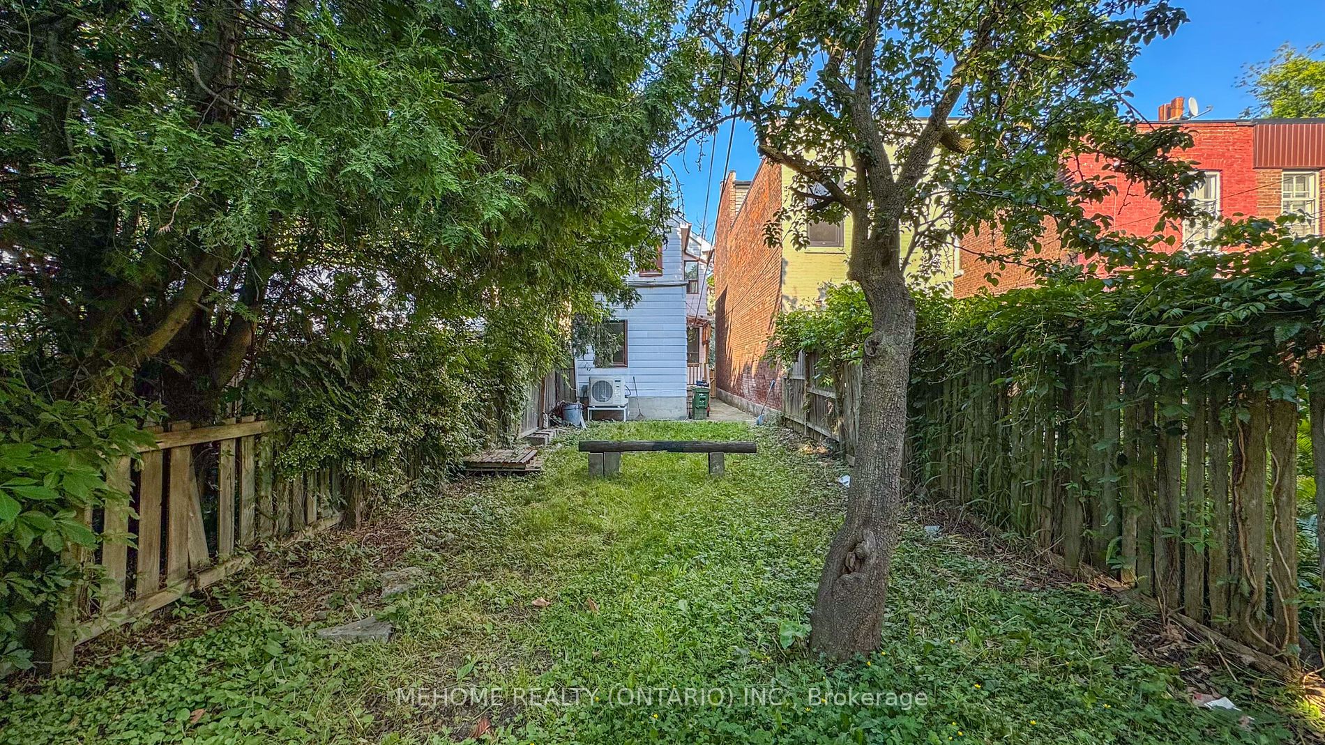 190 Major Street