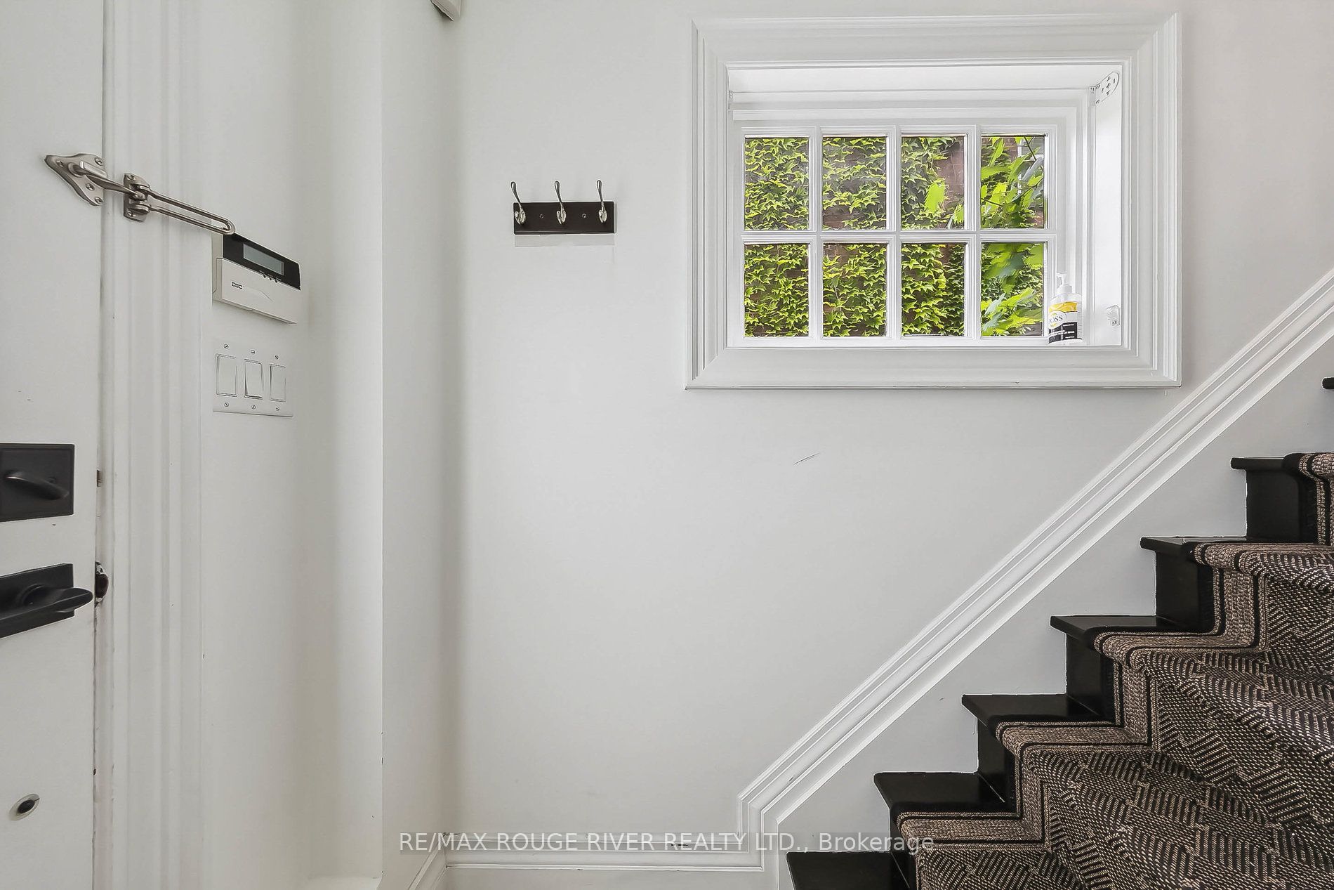 40 Whitehall Road