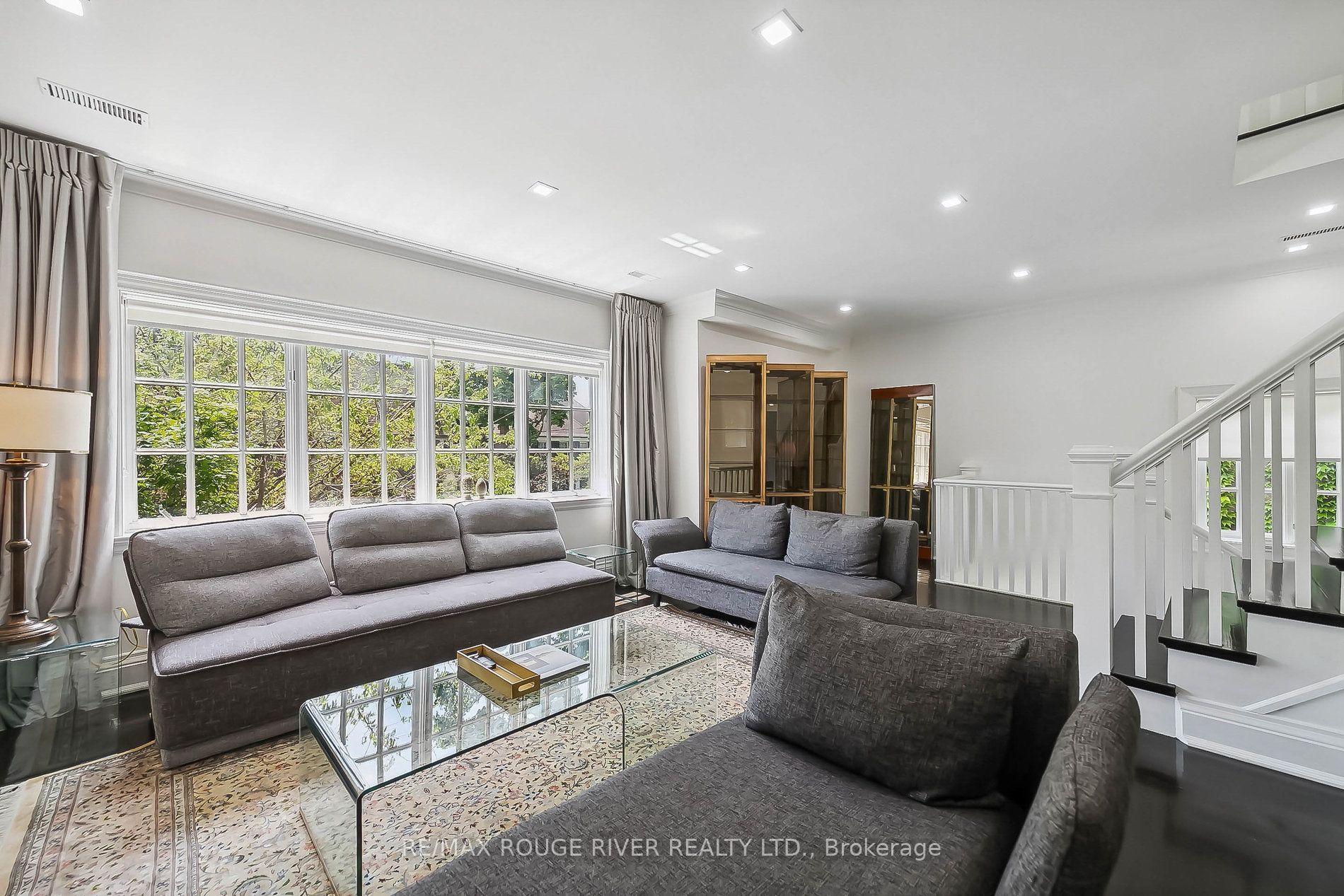 40 Whitehall Road
