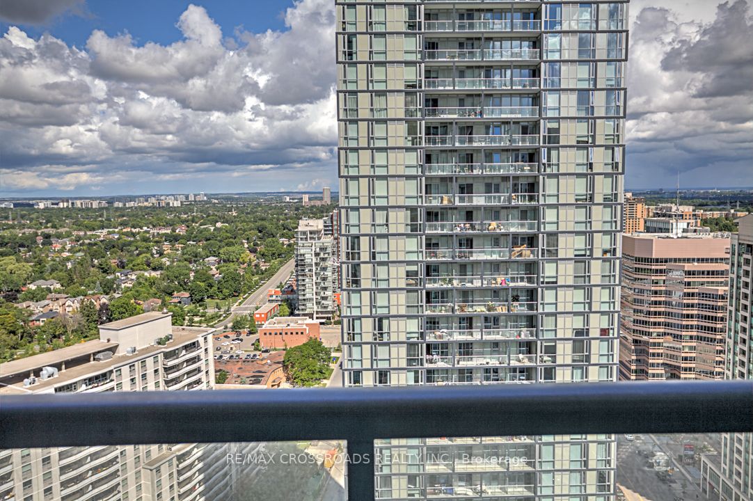 5168 Yonge Street, #3006