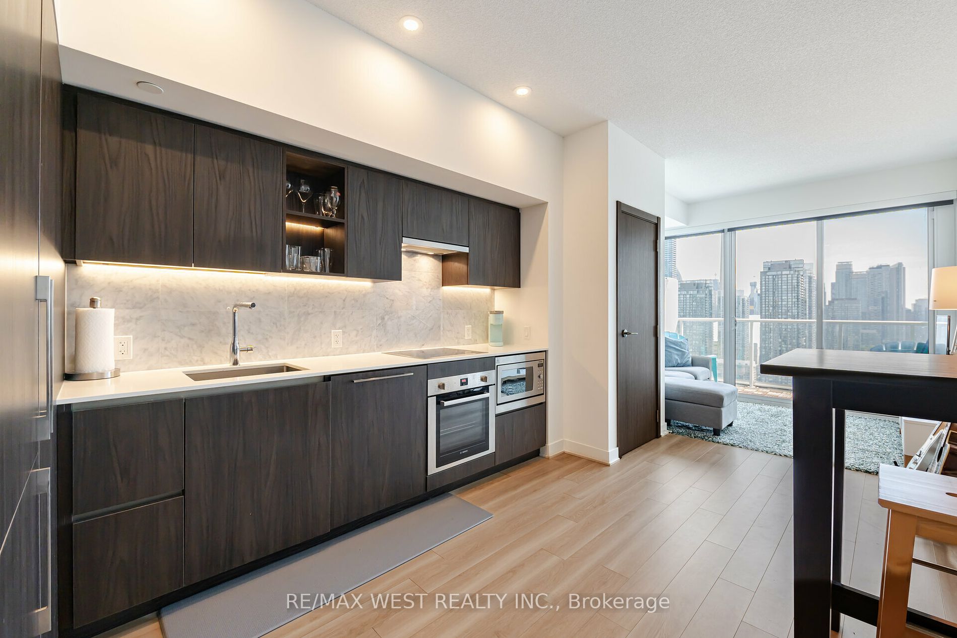 17 Bathurst St, #3912