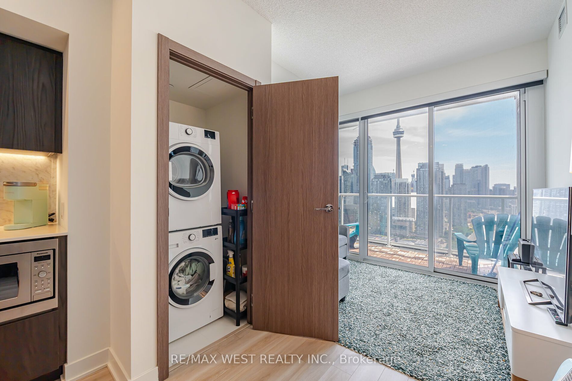 17 Bathurst St, #3912