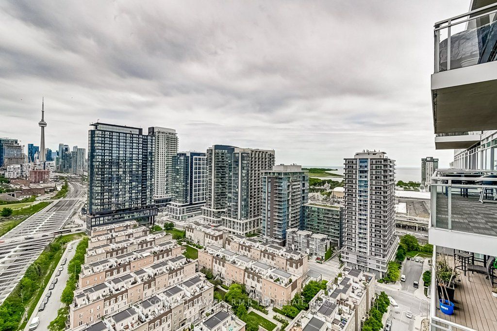 80 Western Battery Rd, #2406