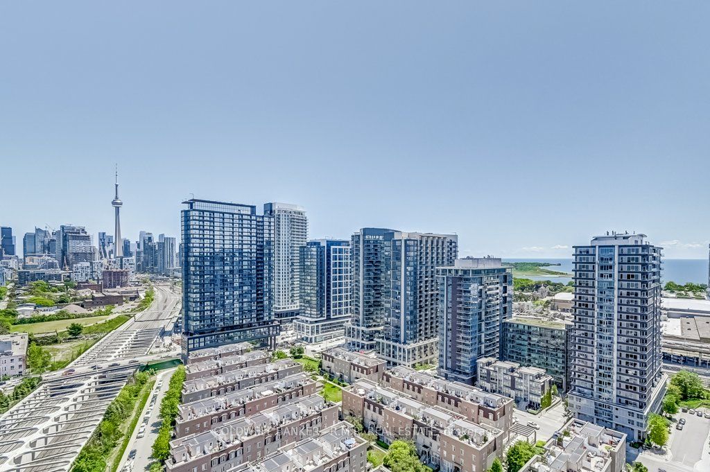 80 Western Battery Rd, #2406