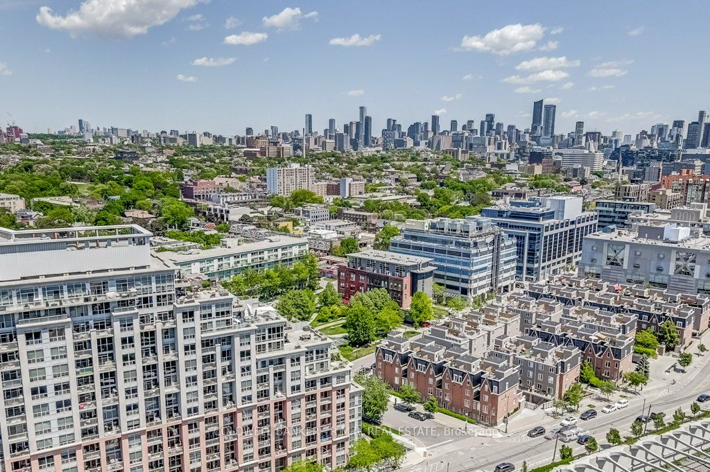 80 Western Battery Rd, #2406