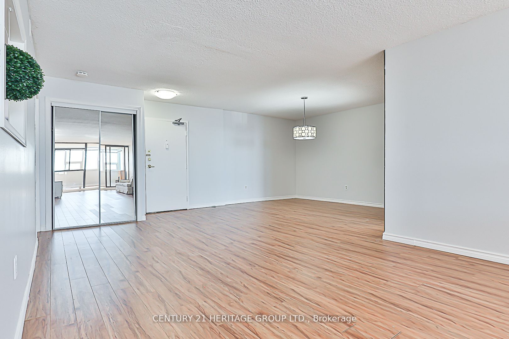 3303 Don Mills Road, #2808
