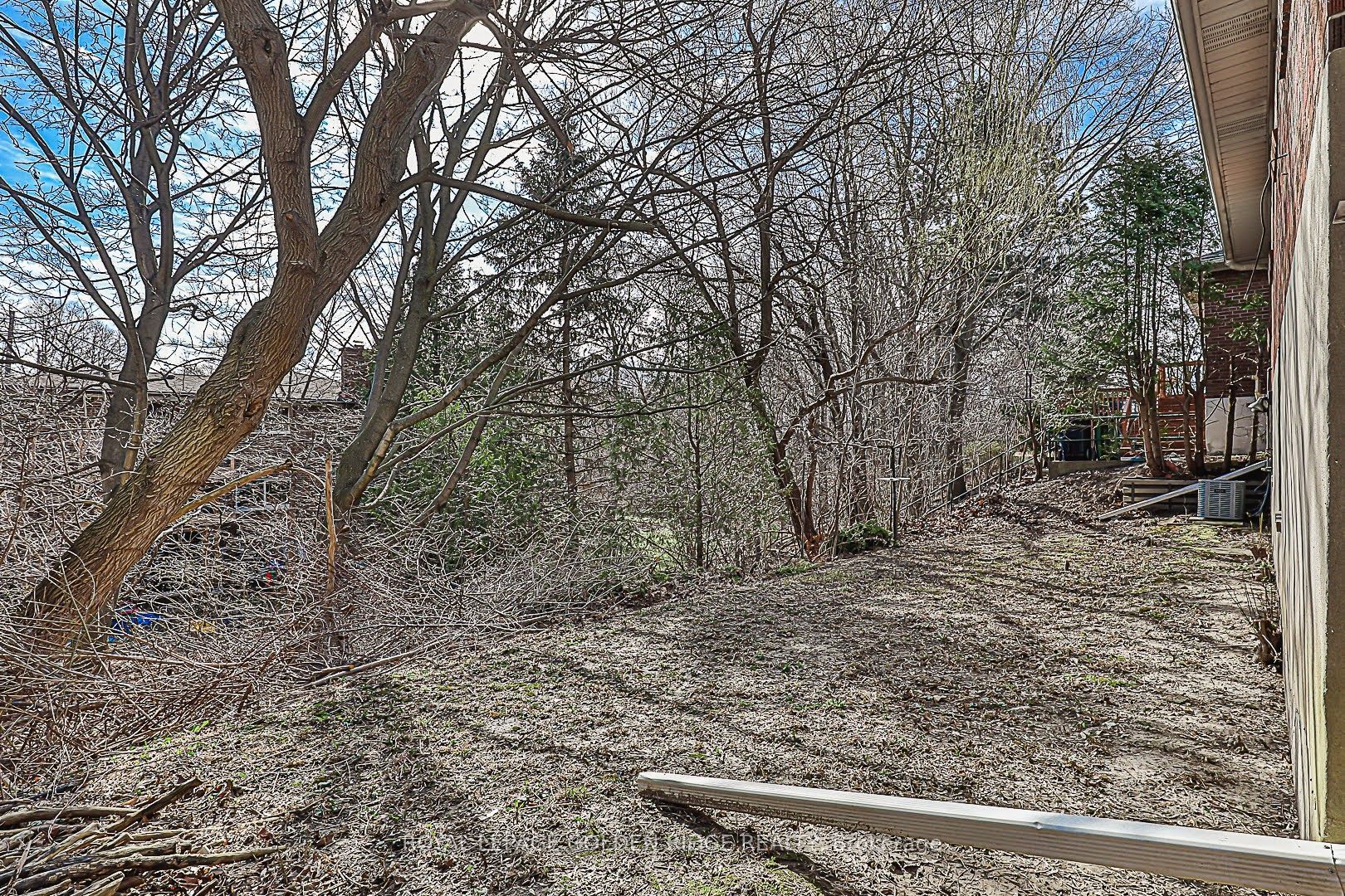 81 Maxome Avenue