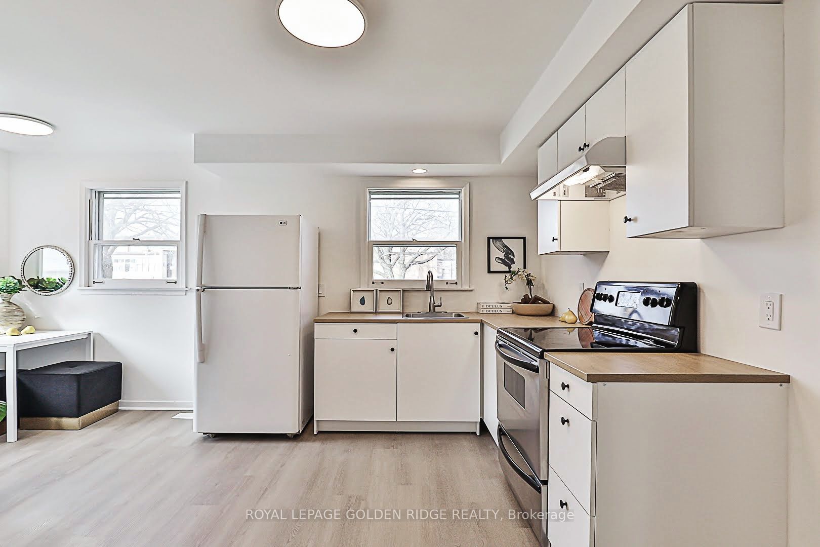 81 Maxome Avenue