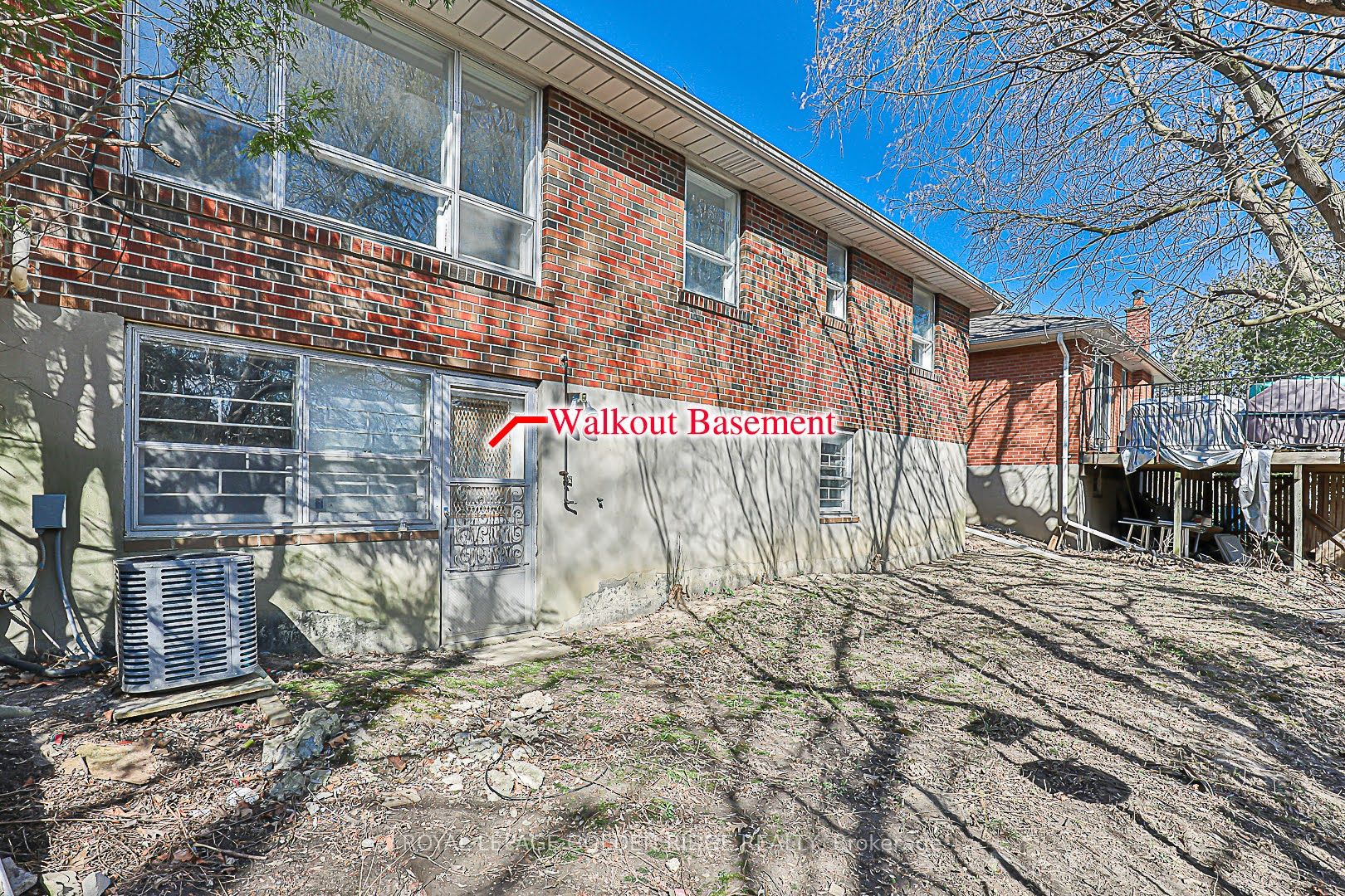 81 Maxome Avenue