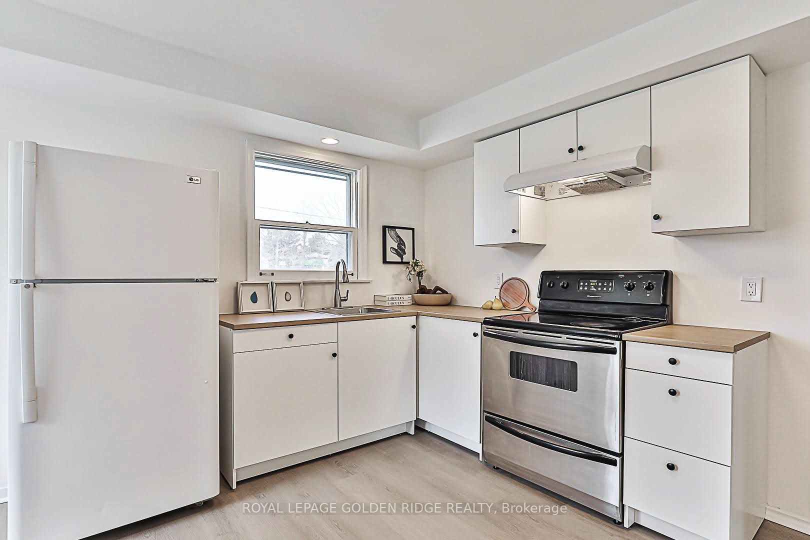 81 Maxome Avenue