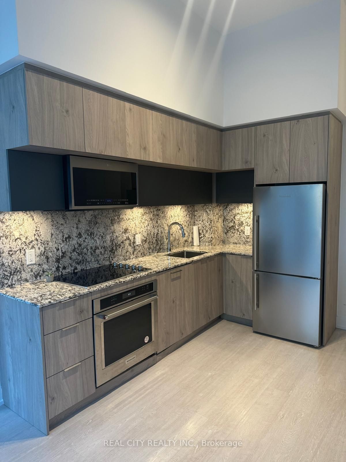 25 Adra Grado Way, #243