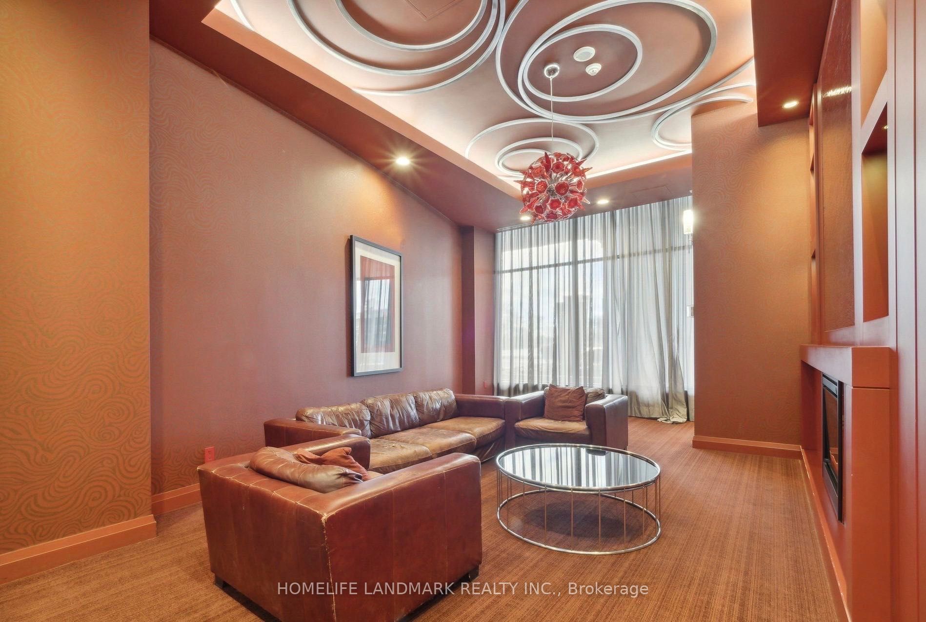 5791 Yonge St, #308