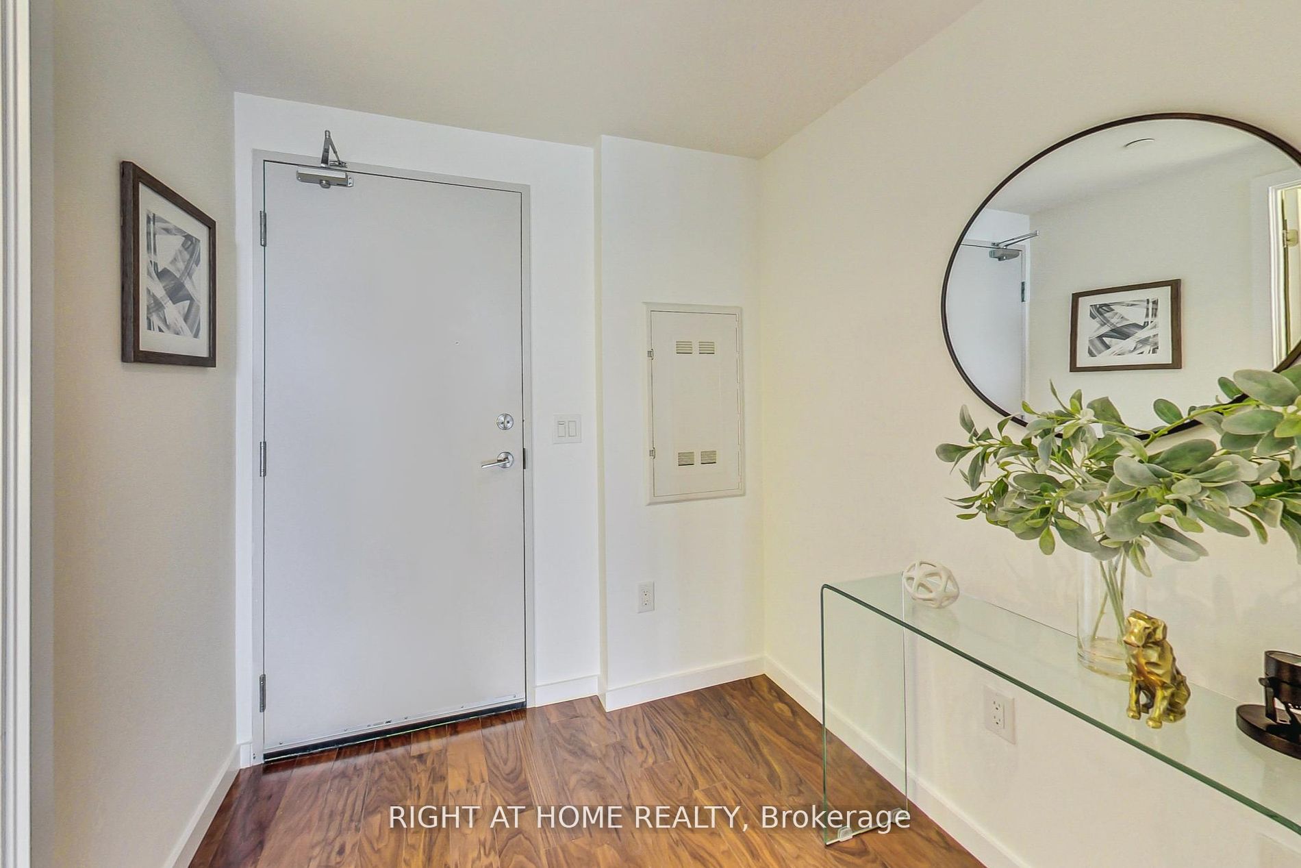 32 Trolley Cres, #1003