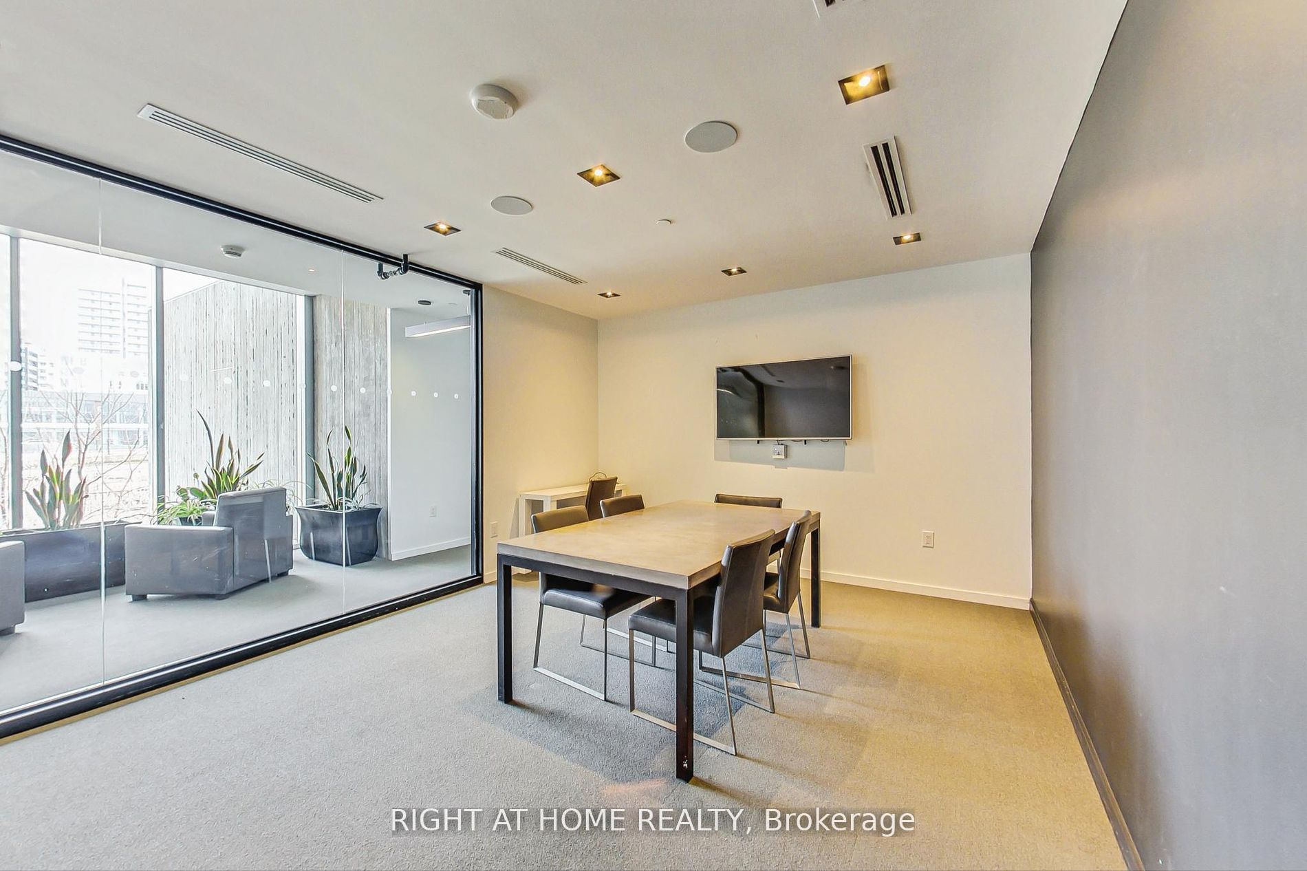 32 Trolley Cres, #1003