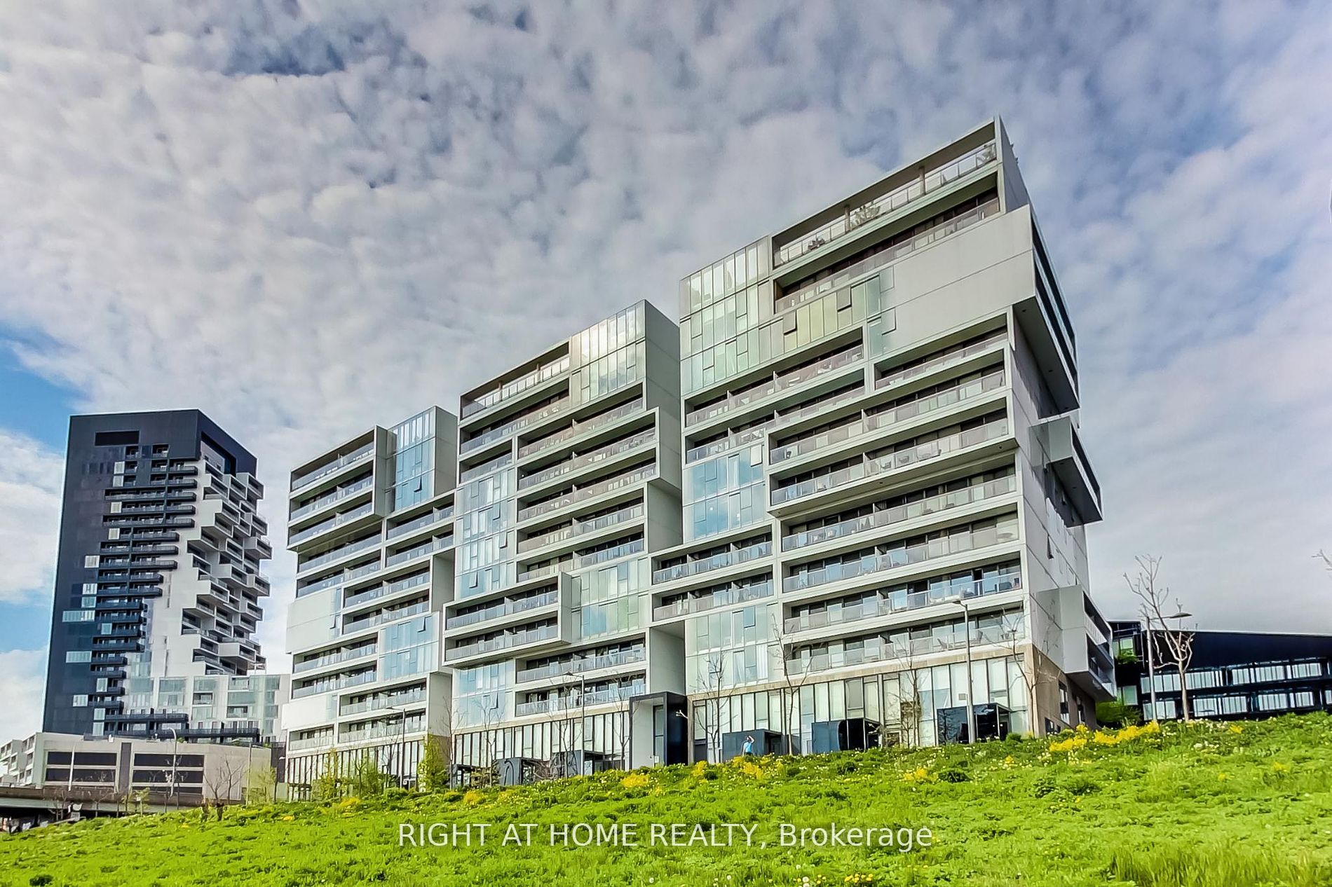 32 Trolley Cres, #1003
