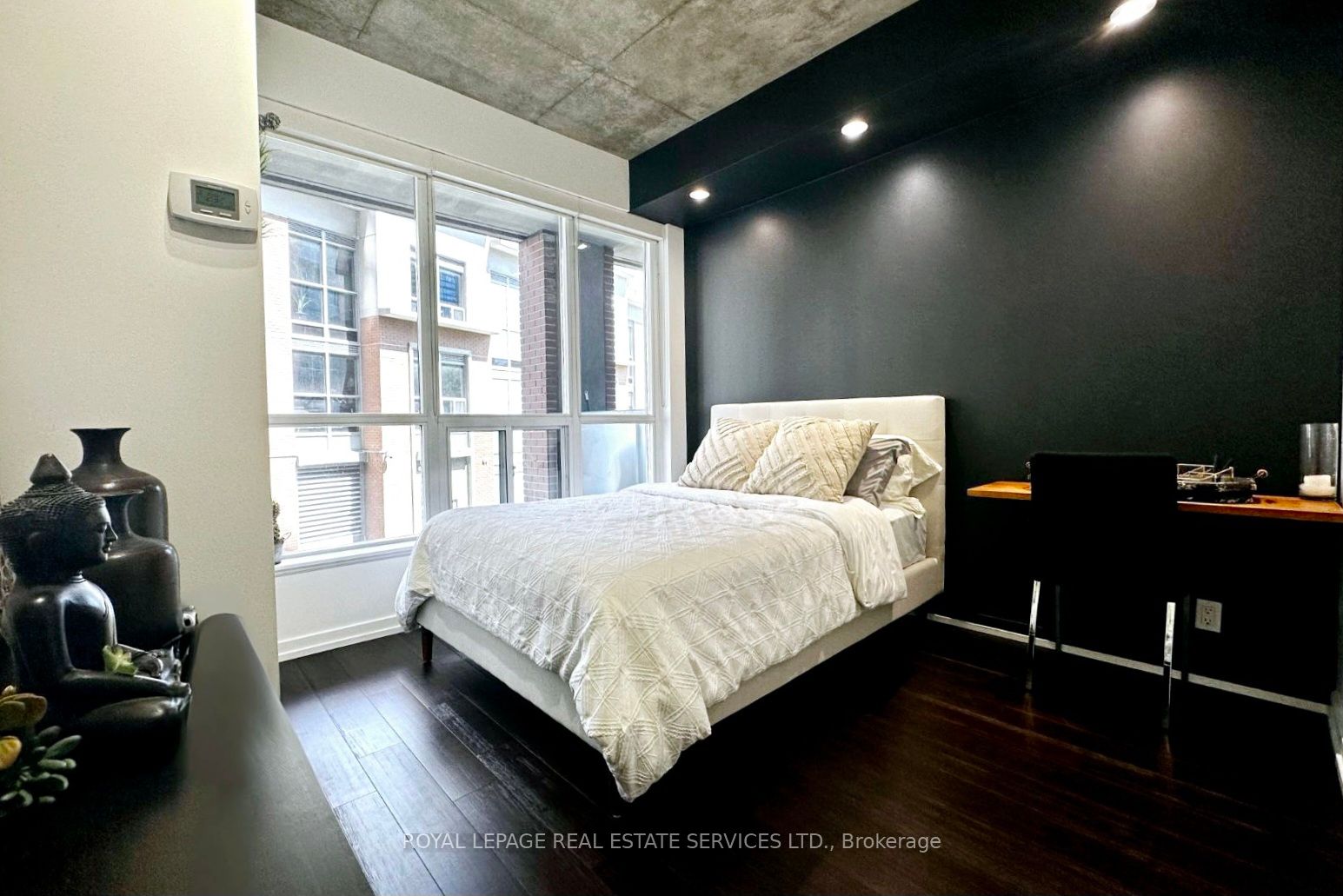 1 Shaw St, #106