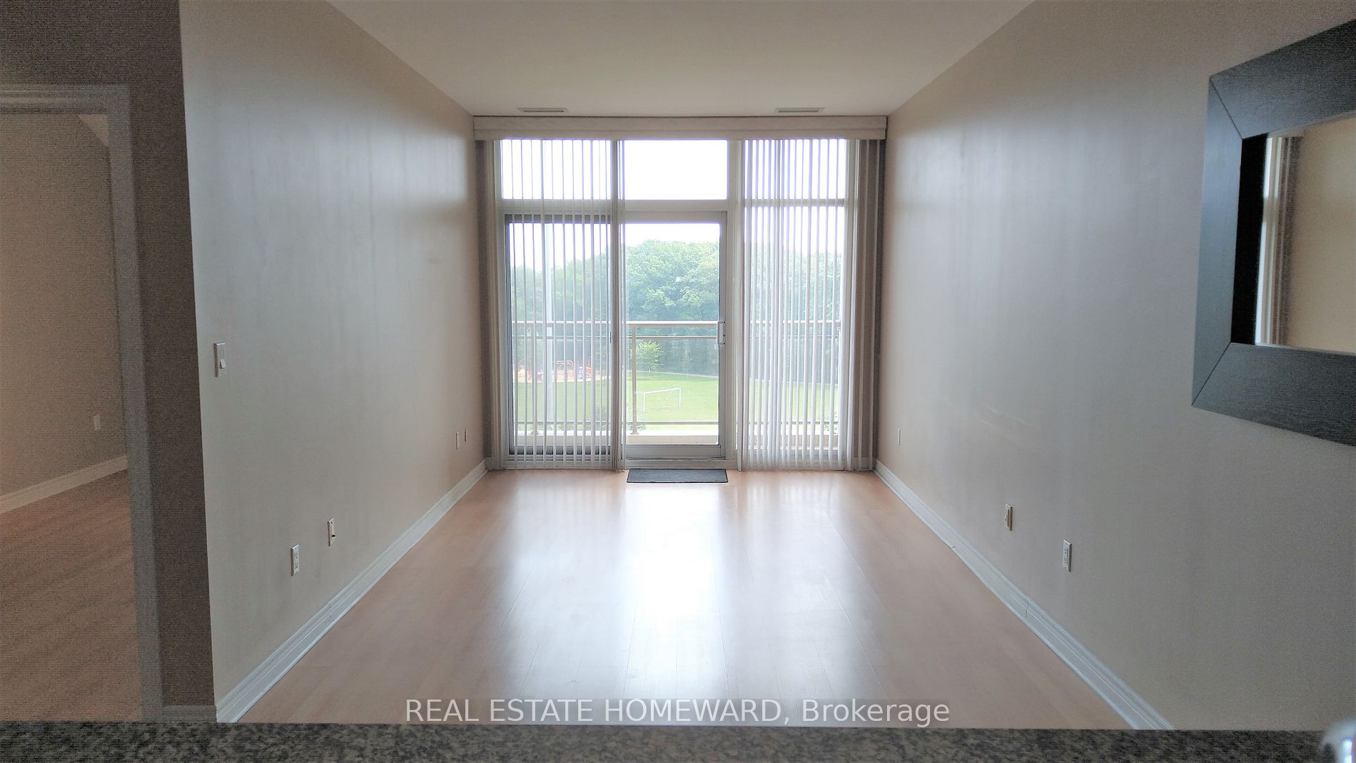 1 Leaside Park Dr, #417