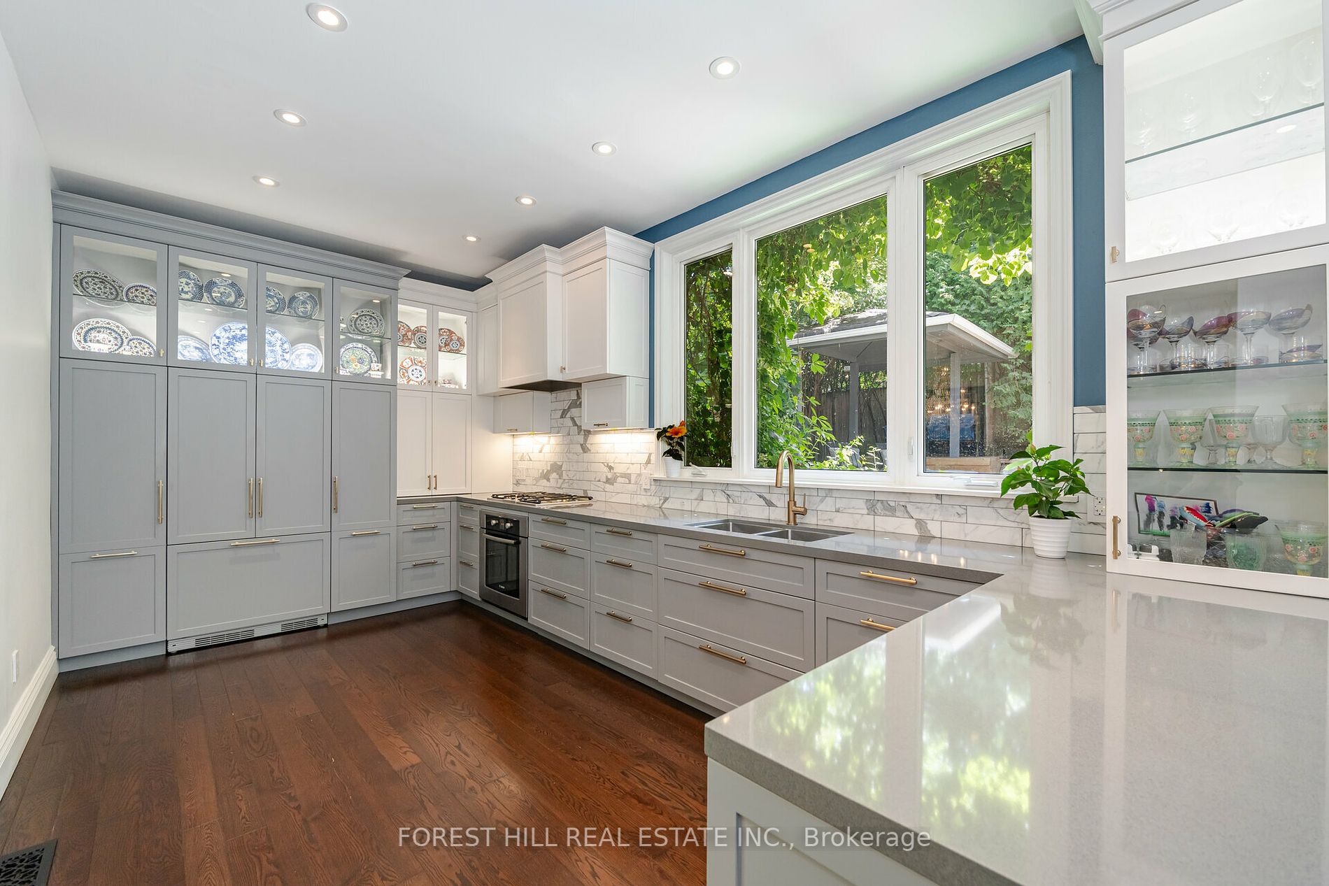 65 Blue Forest Dr
