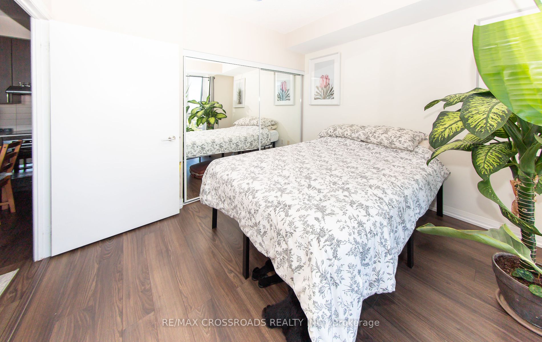 55 Ann O'reilly Rd, #1103