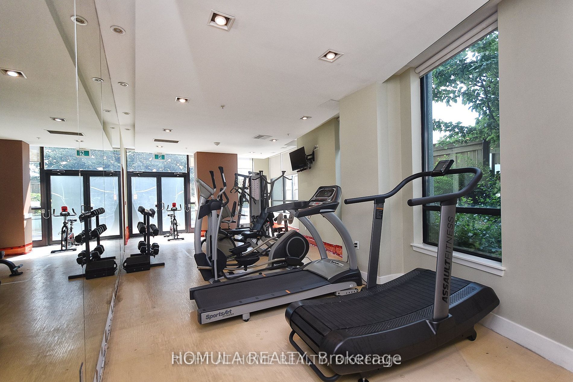 5740 Yonge St, #1102