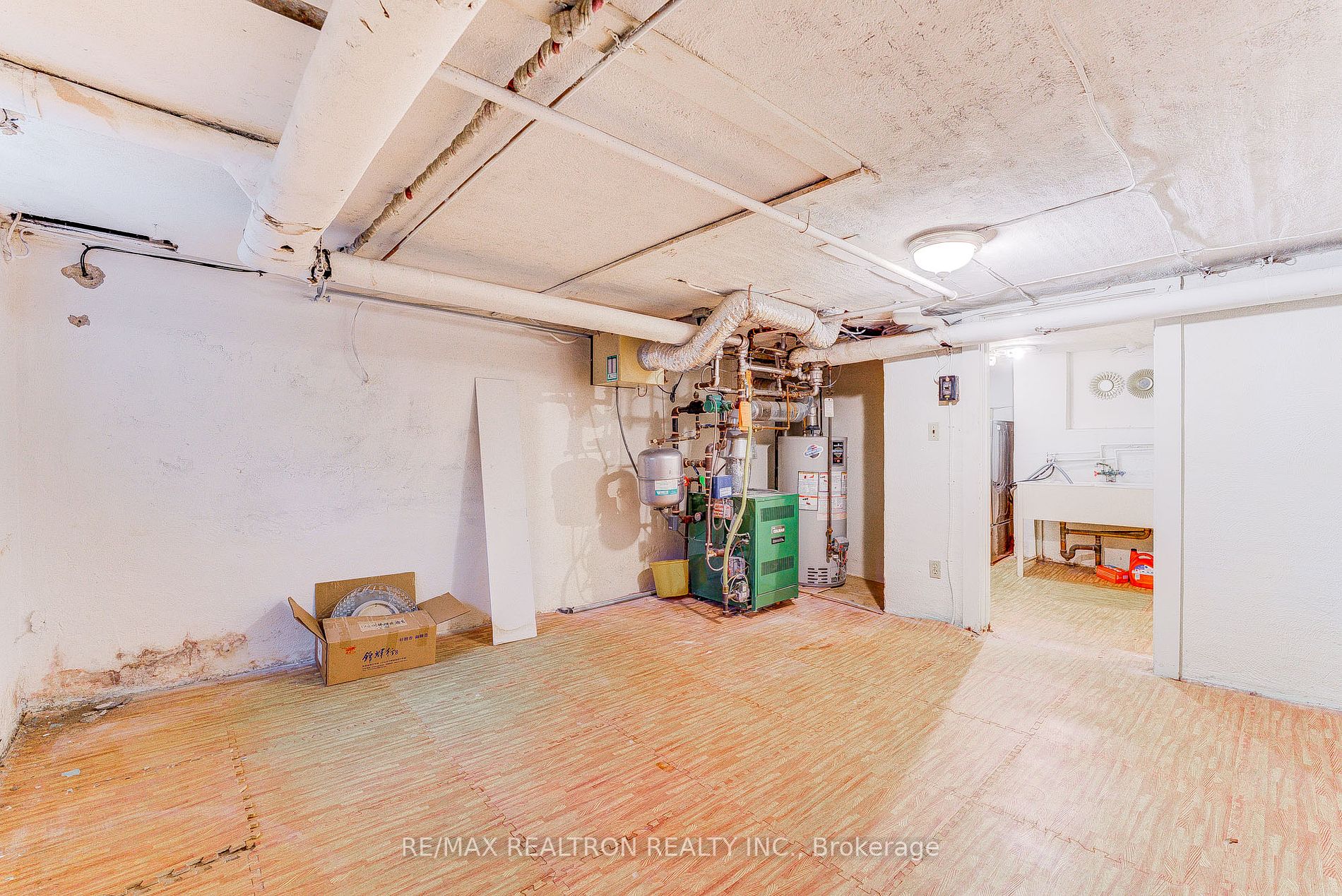 603 Spadina Road