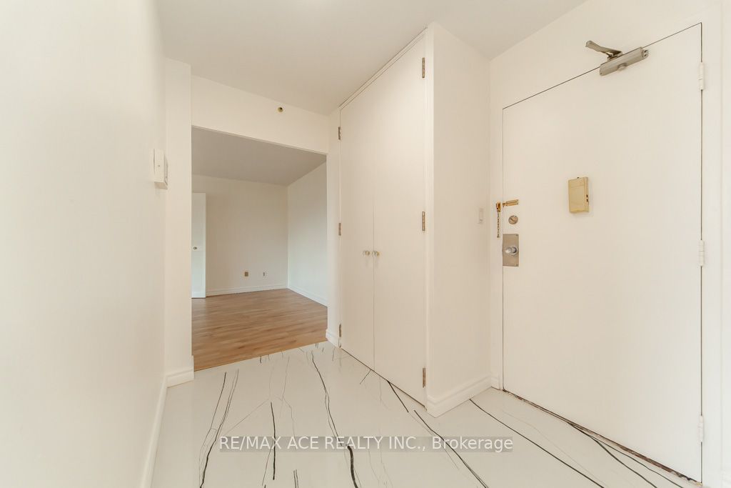 5 Shady Golfway Rd, #514