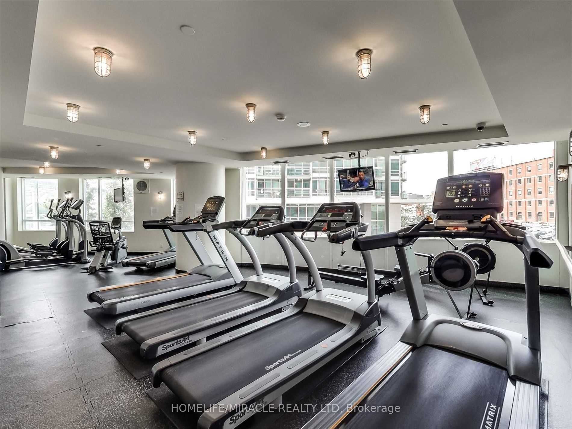 361 Front St W, #2506