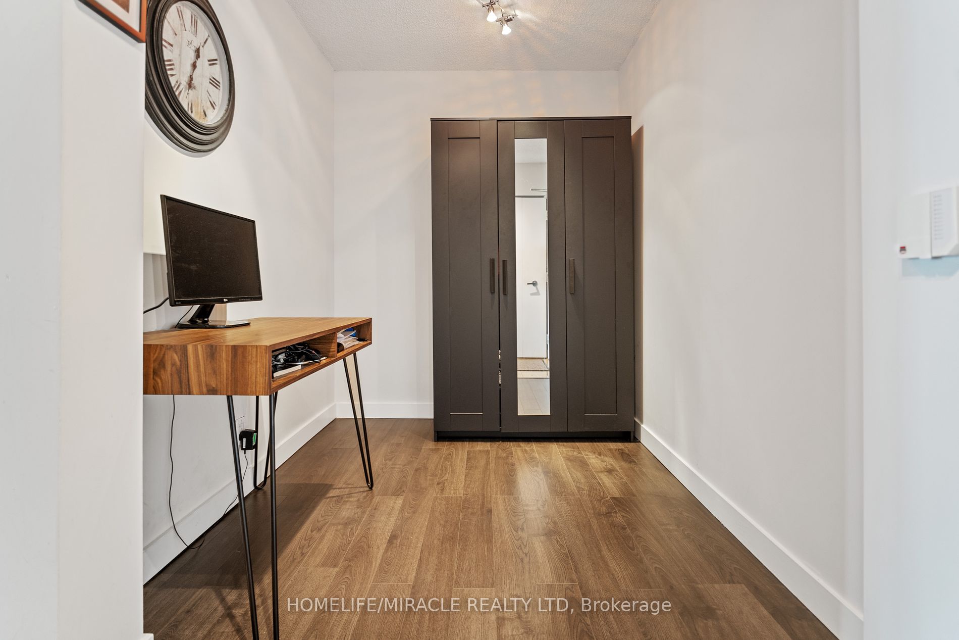 361 Front St W, #2506