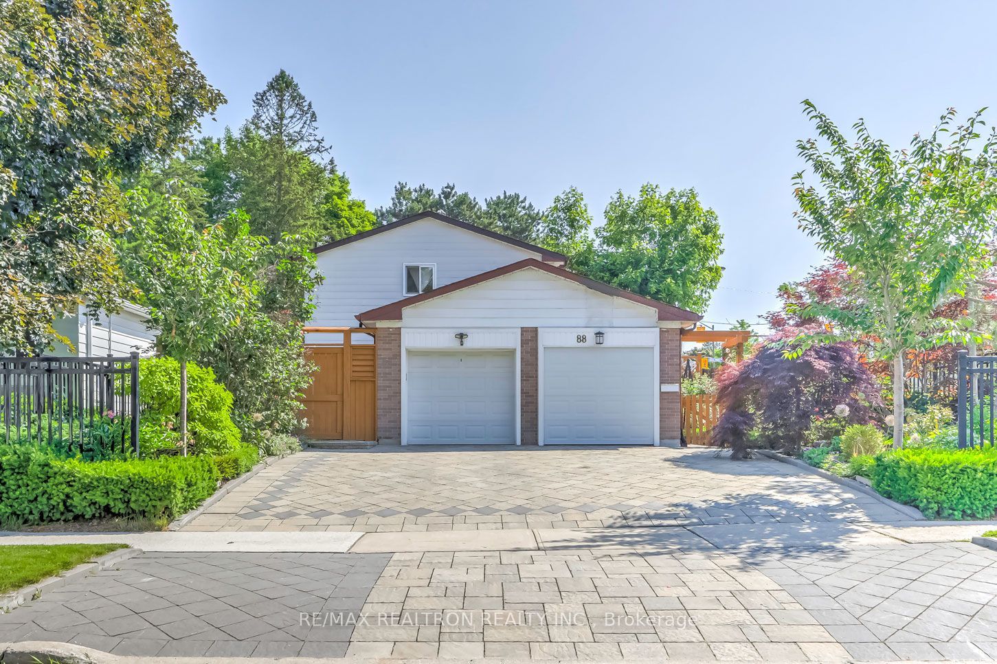 88 Cherrystone Drive