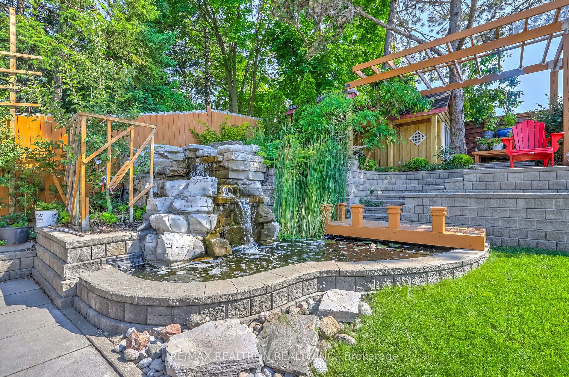 88 Cherrystone Drive