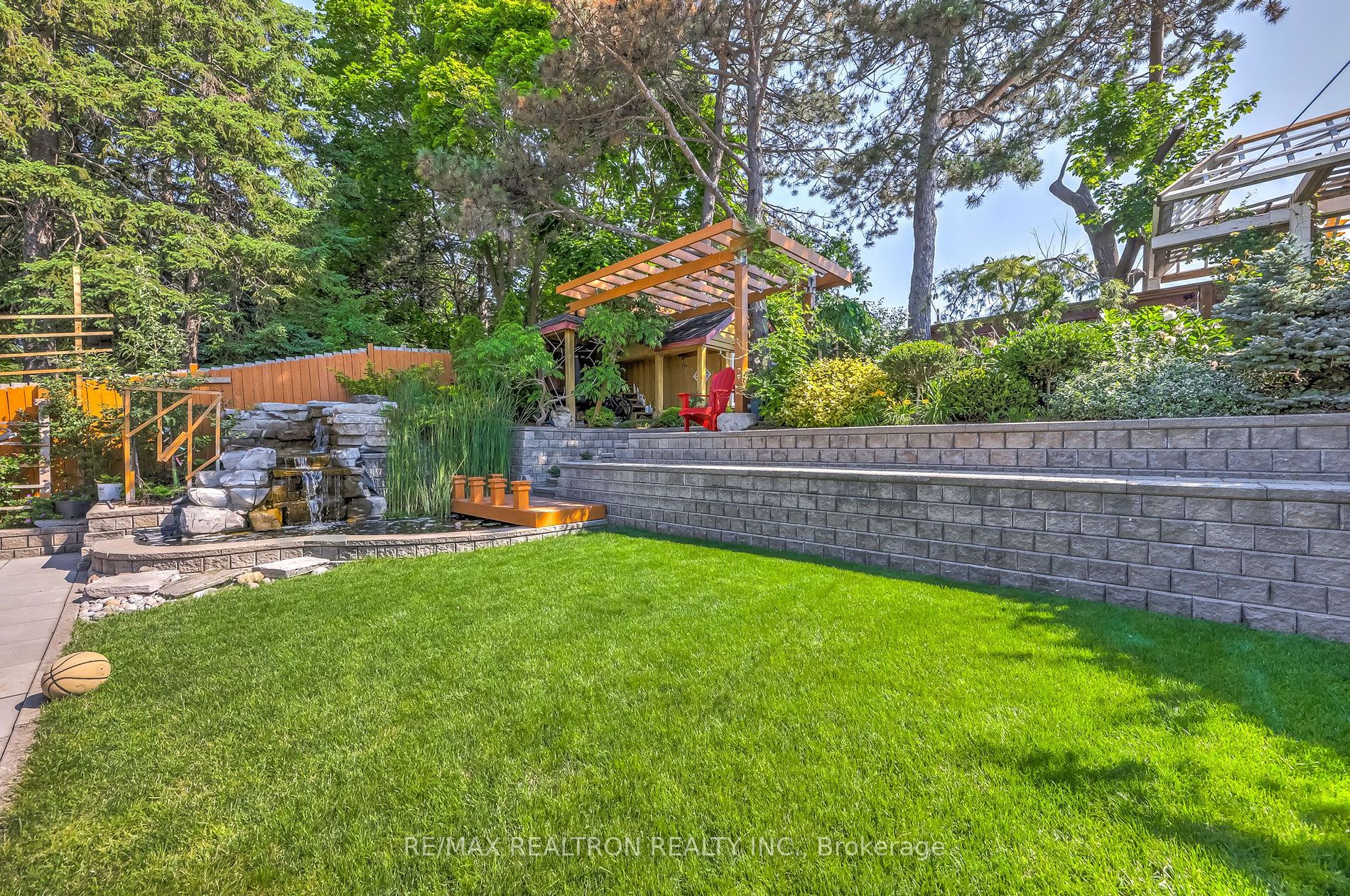 88 Cherrystone Drive