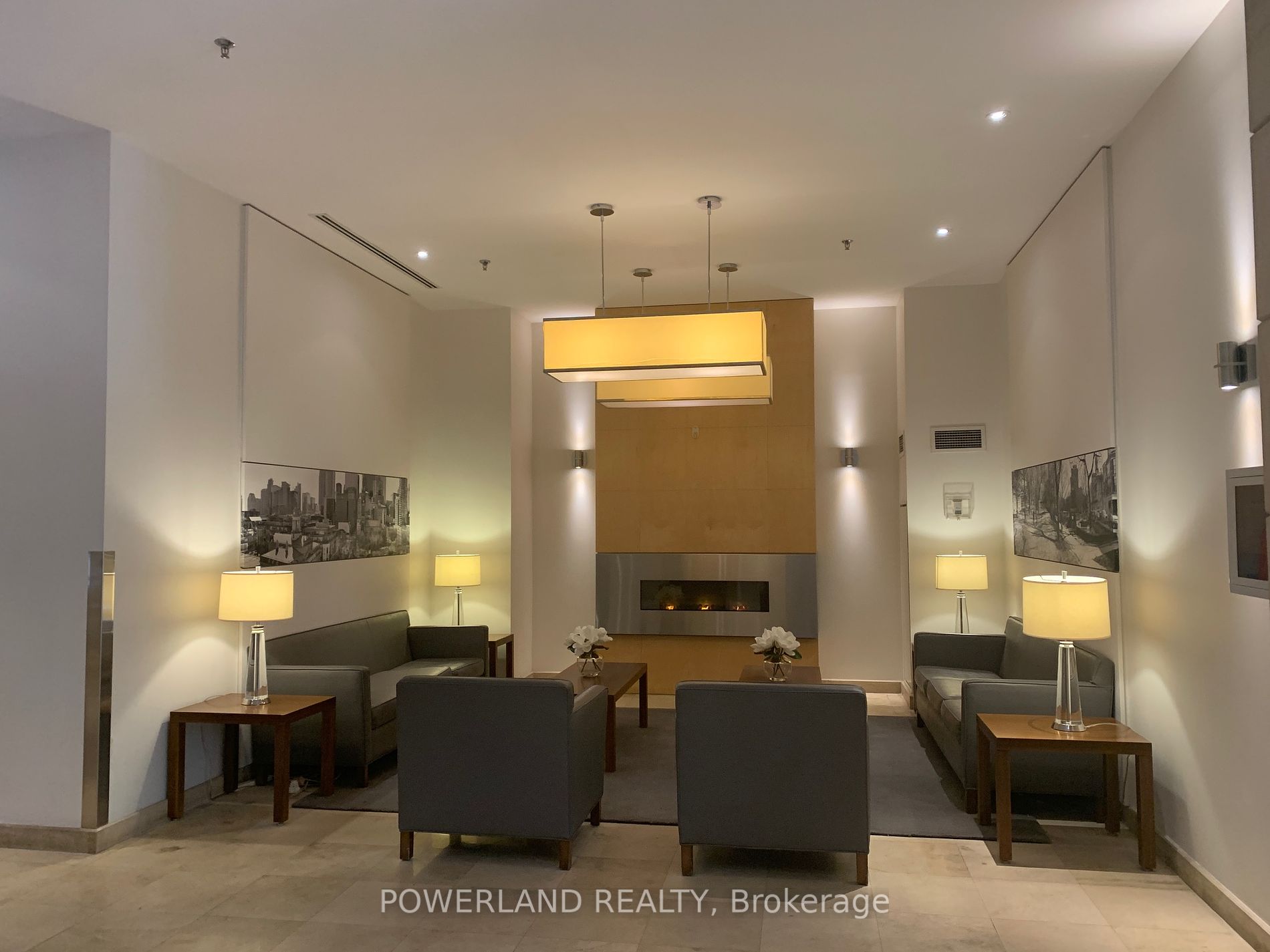168 King St E, #603