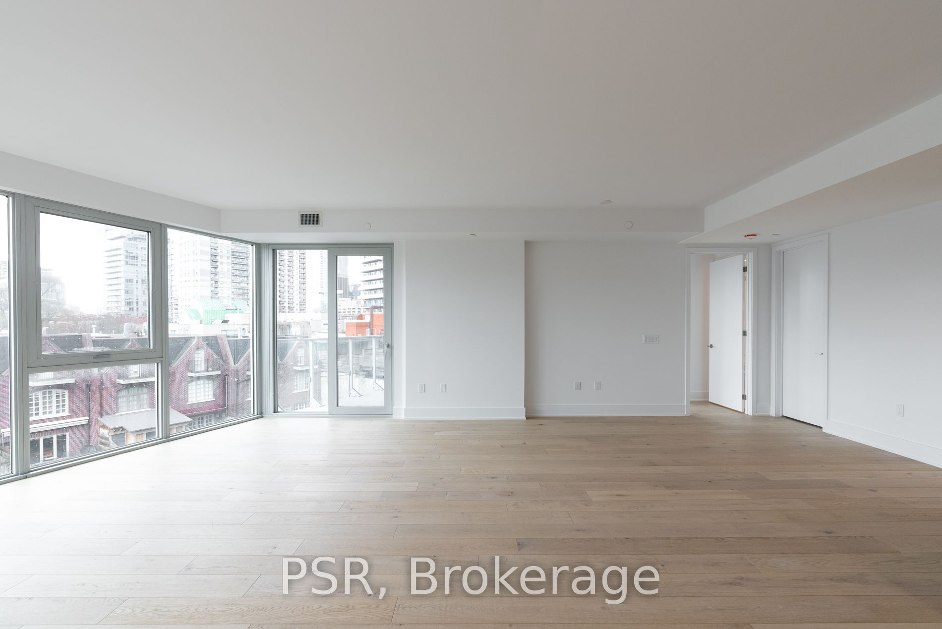 346 Davenport Road, #304