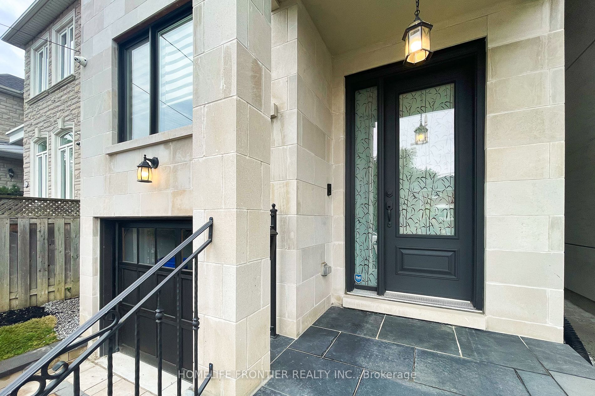 82 Cameron Avenue
