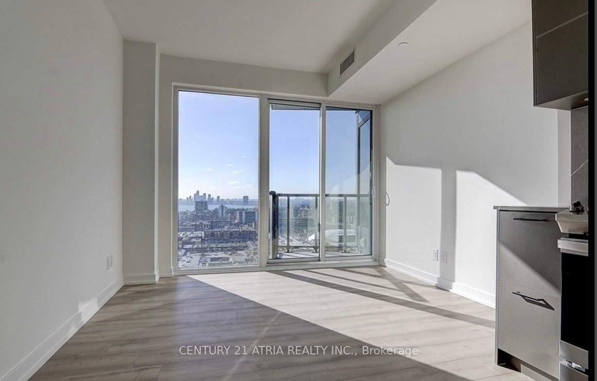 135 East Liberty St, #1803