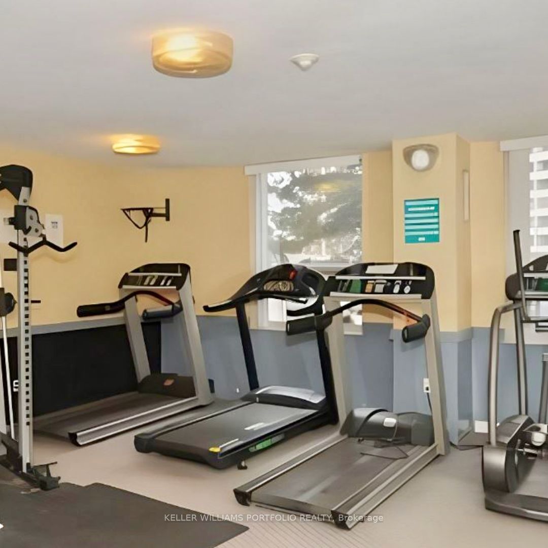 10 Edgecliff Gfwy, #1015