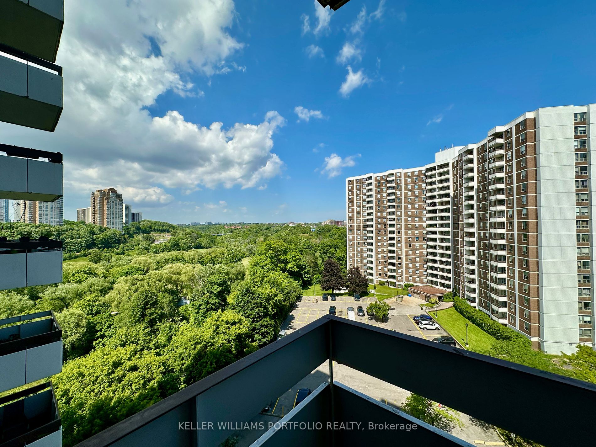 10 Edgecliff Gfwy, #1015