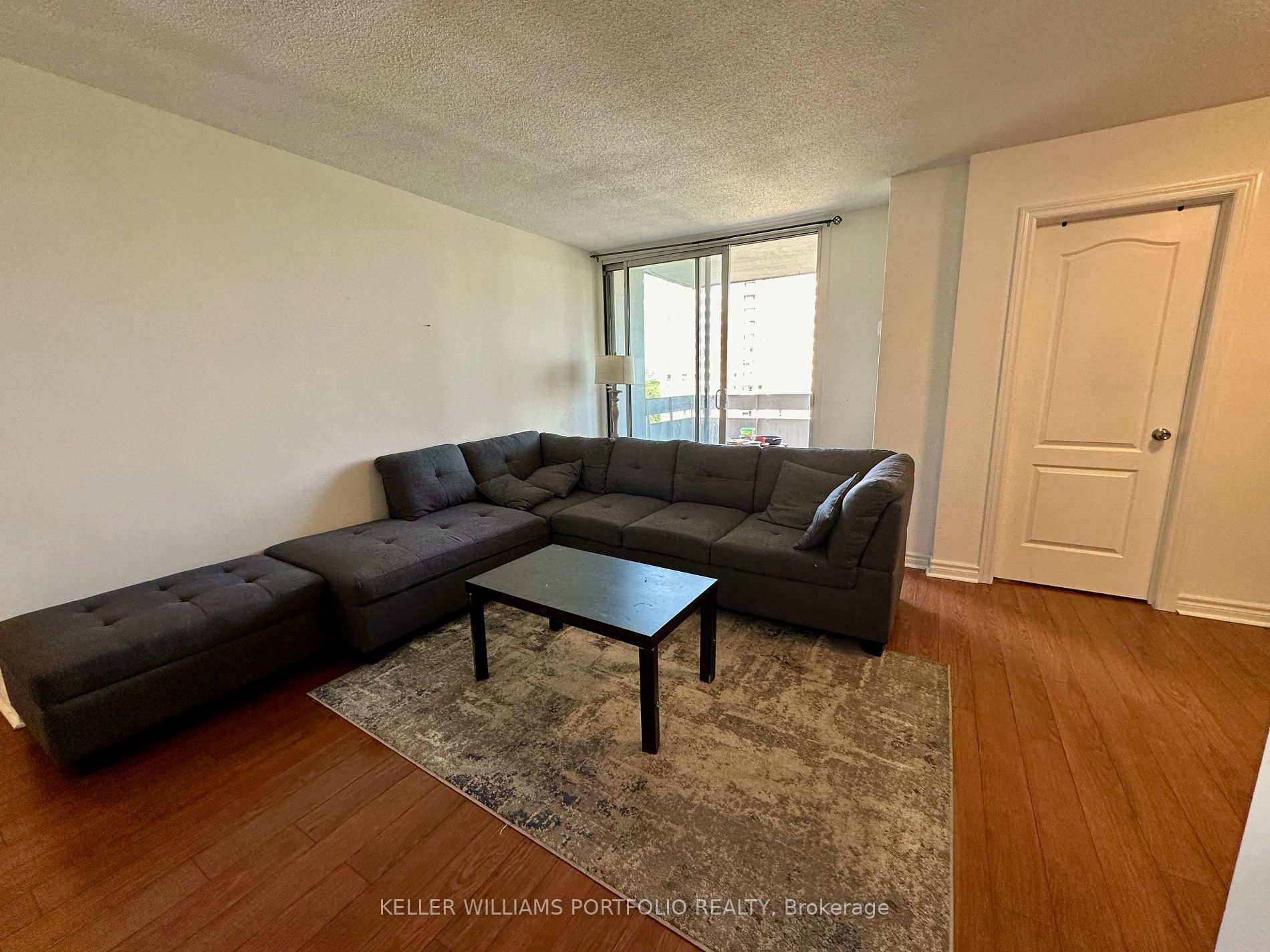 10 Edgecliff Gfwy, #1015