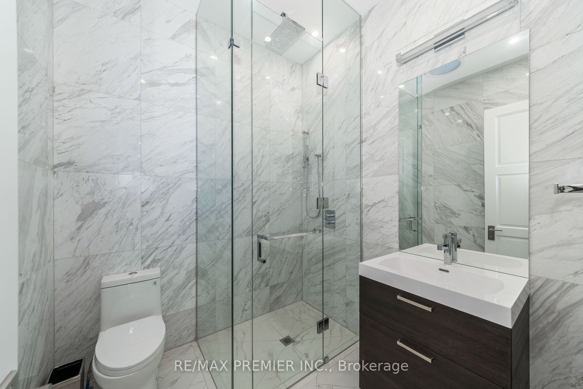 205 The Bridle Path